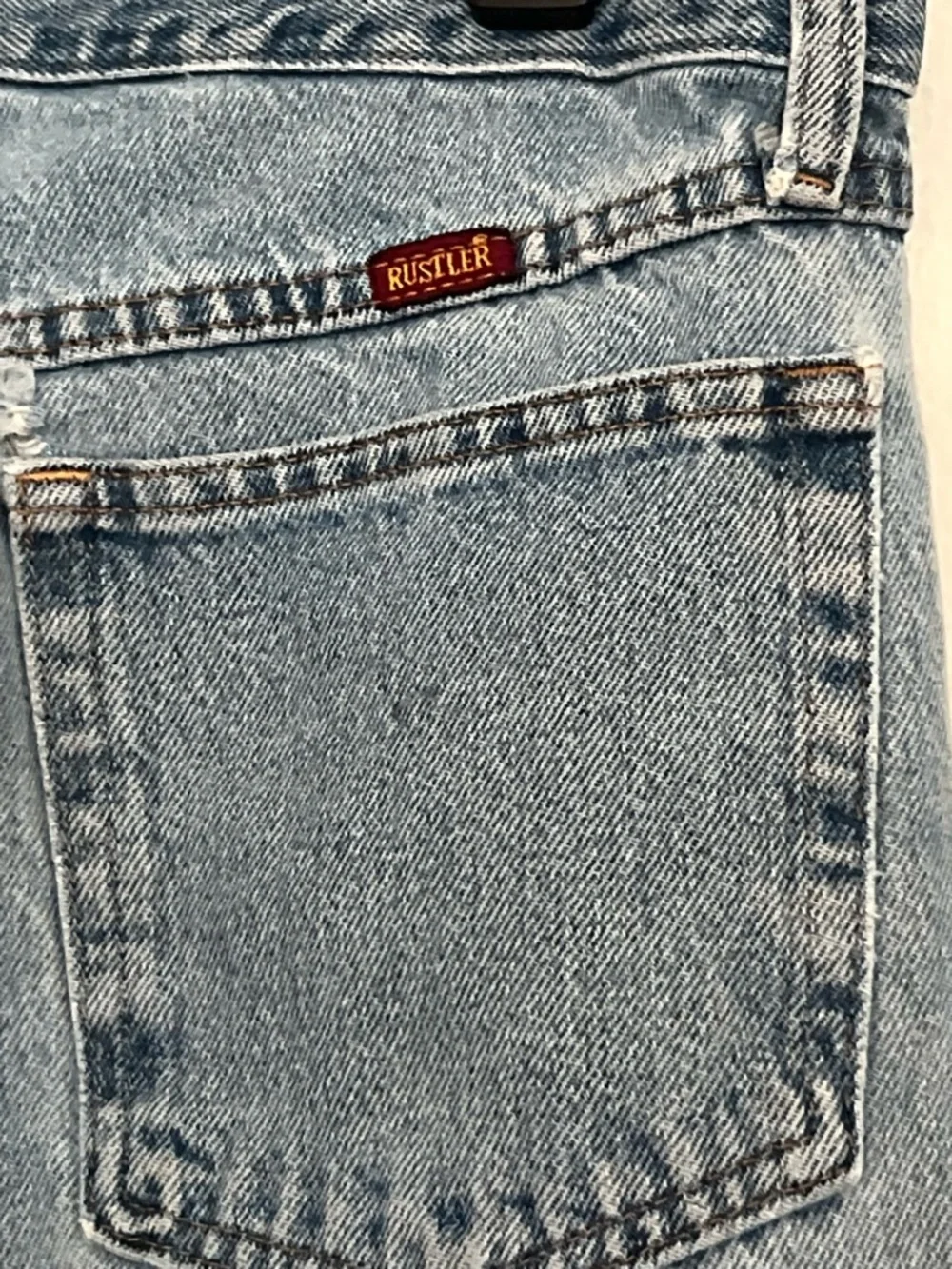 Rustler Light Blue Relaxed Straight-Leg Jeans with Distress, Size 33/32
